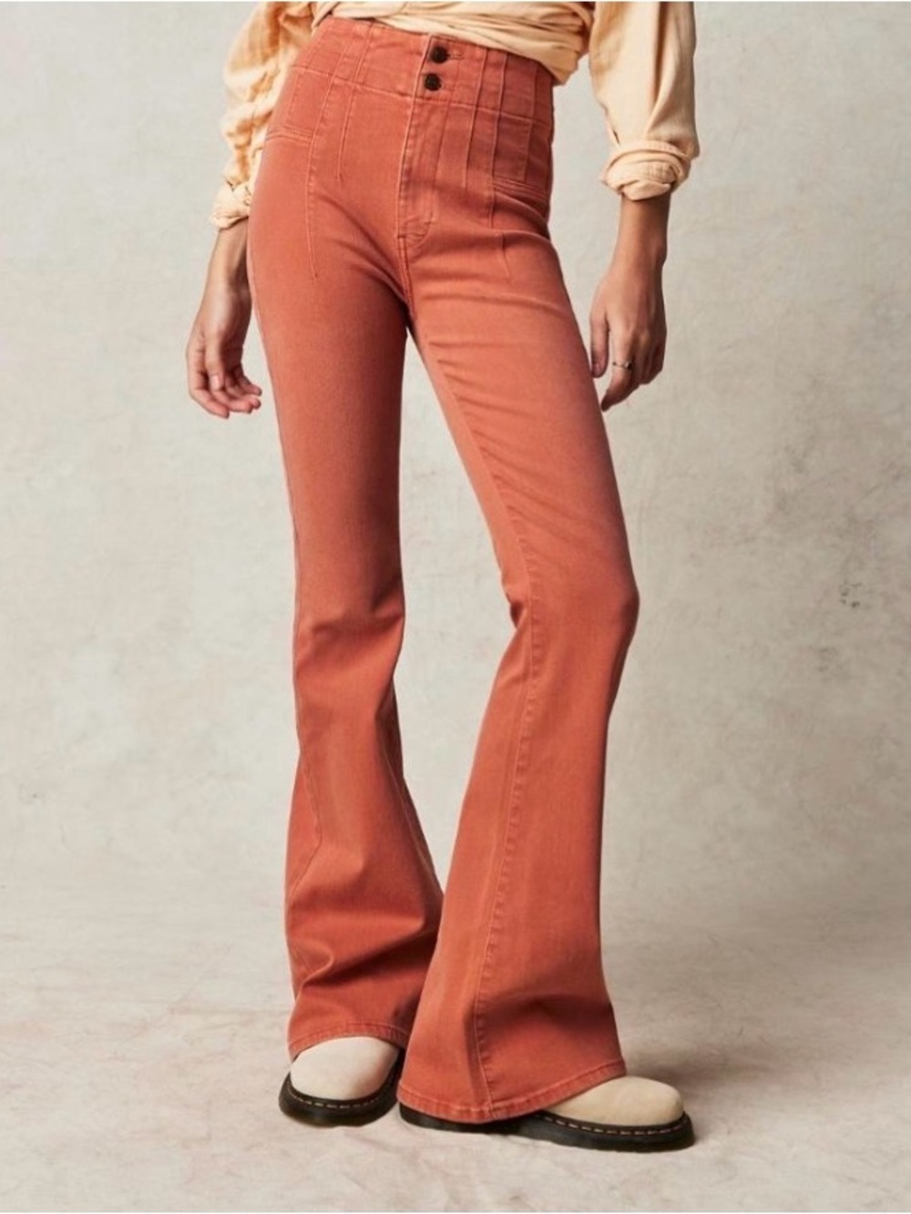 Free People We the Free Jayde Flare Jeans apricot 25